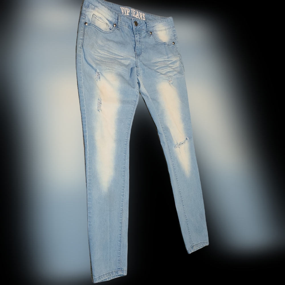VIP Distressed Jeans Women/Junior Size 11/12 Skinny Ripped High-Waist Denim